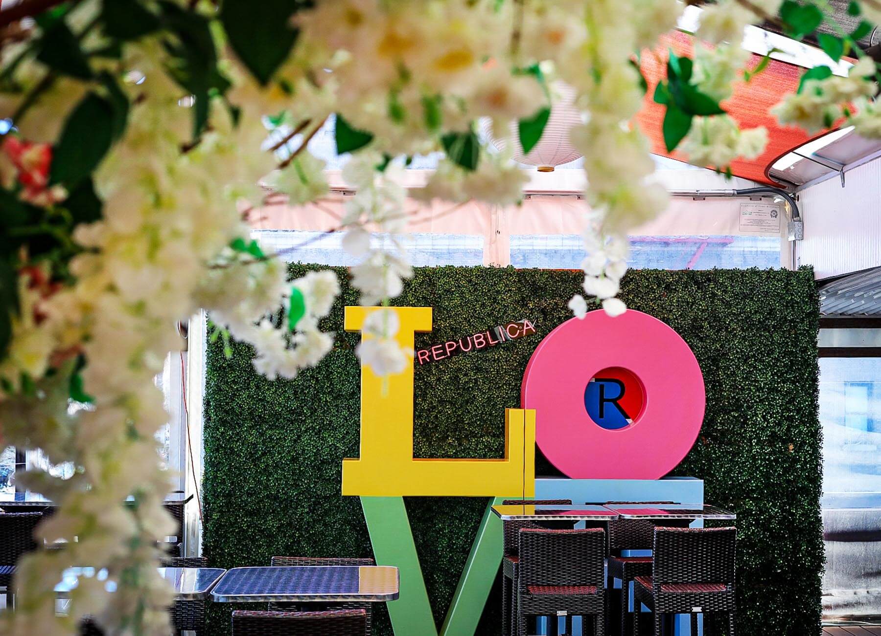 Republica NYC Restaurant Lounge Rooftop